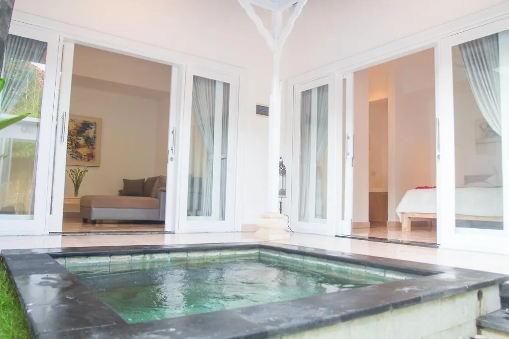 Villa Viona 6 Oberoi Σεμινιάκ