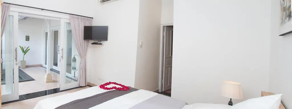 Villa Viona 6 Oberoi Σεμινιάκ